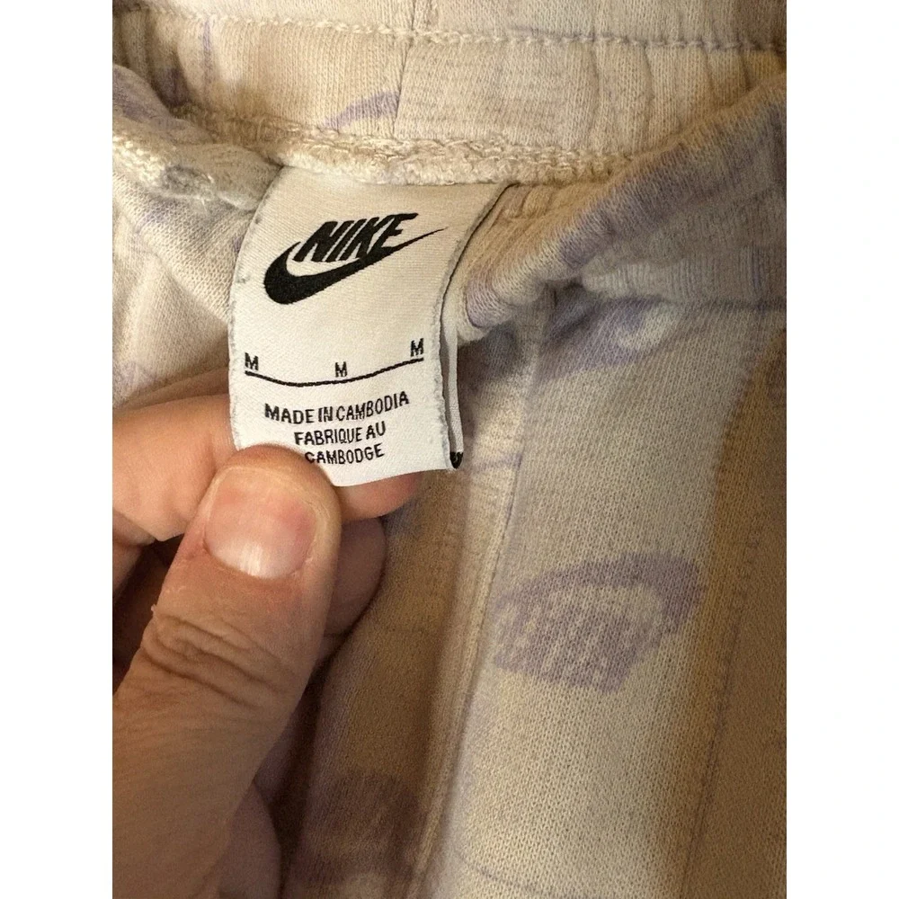 Nike Girls Sz YM‎ Cotton Shorts With Pockets Purple and White GUC, CB3